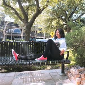 Meet your Posher, Nohemy